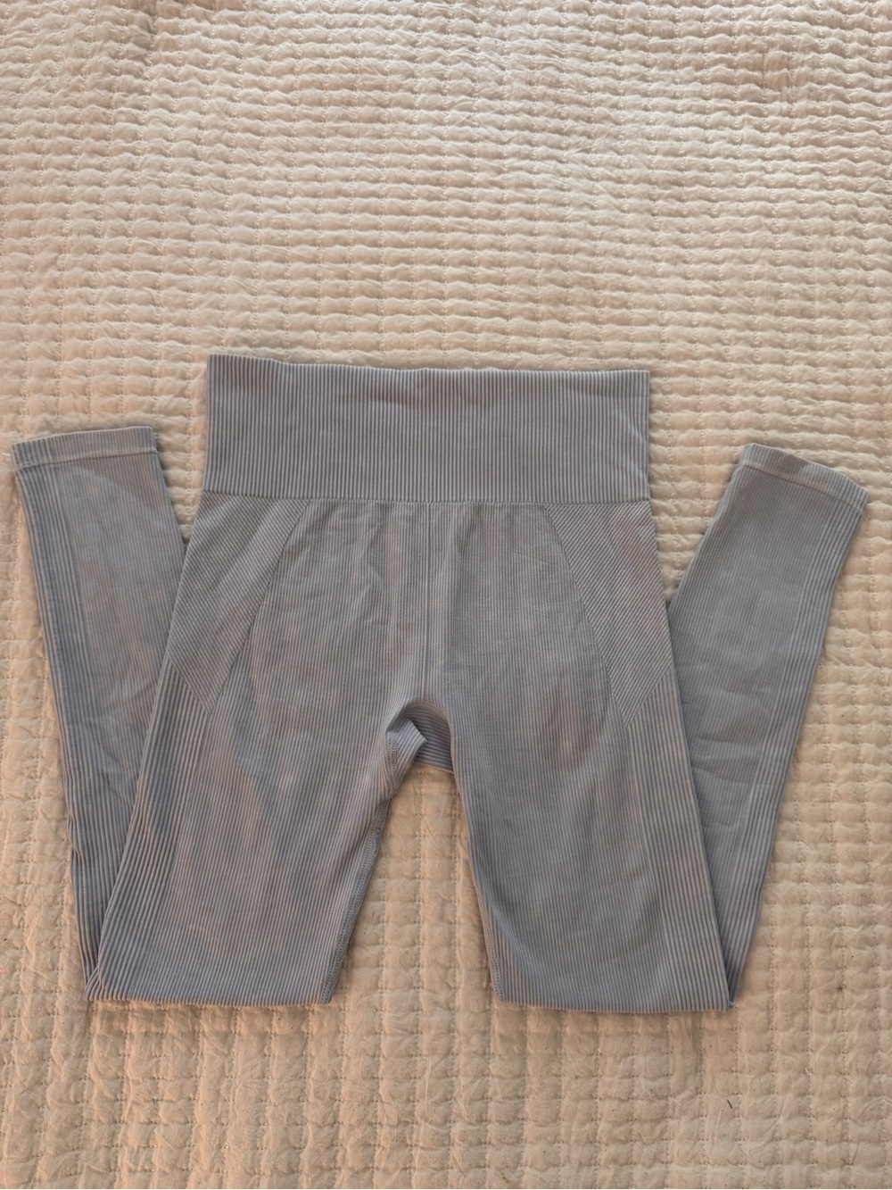 Target light blue seamless ribbed leggings- Size M